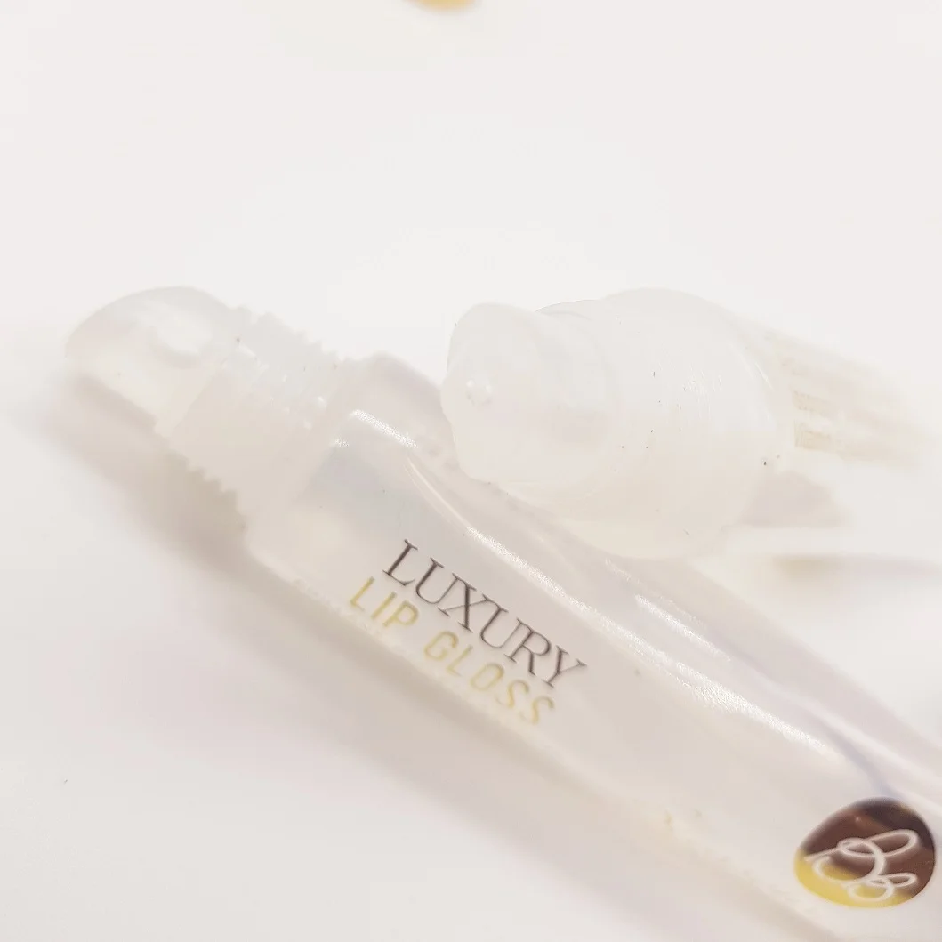 Blossom Luxury Lipgloss - Image 3