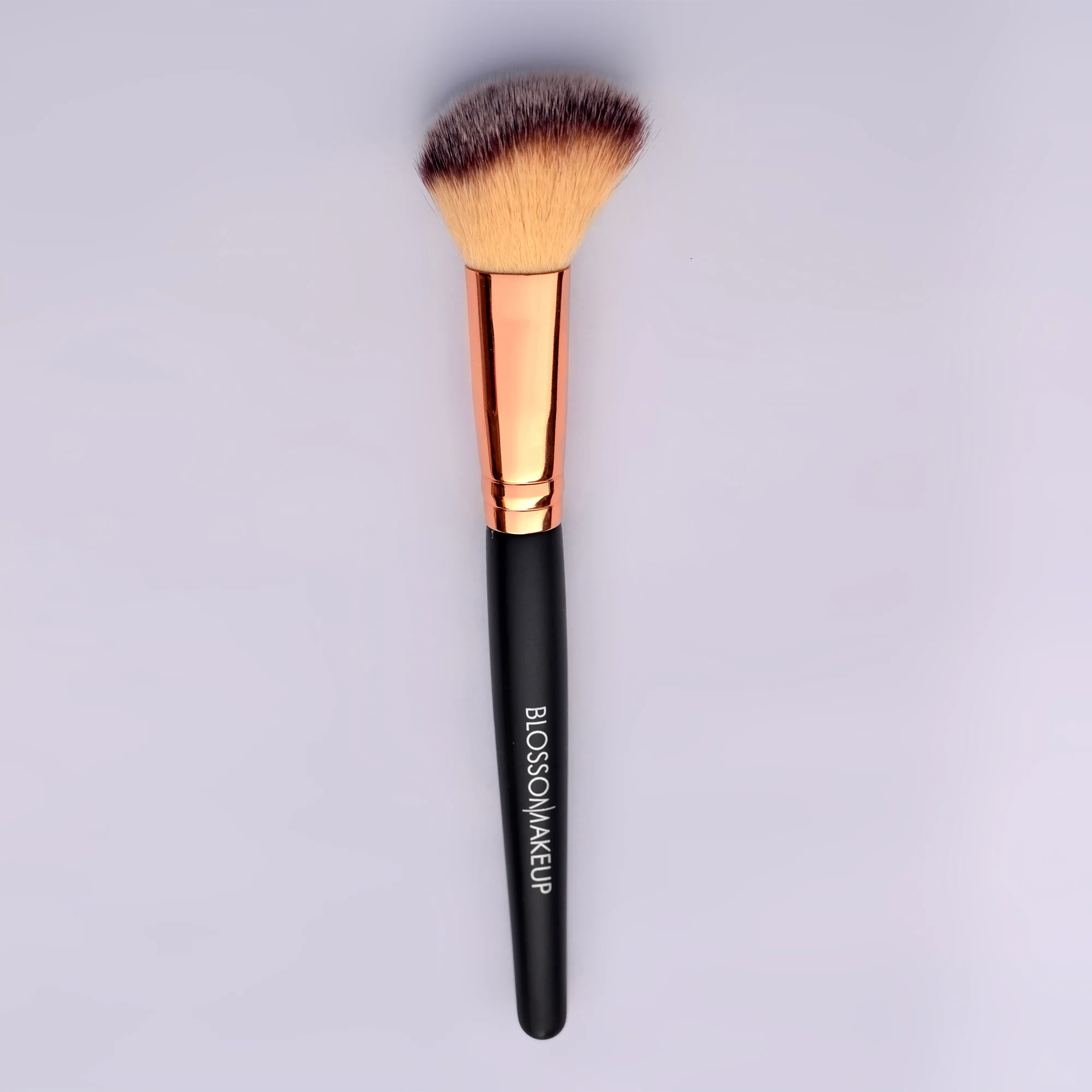 012 (2)C-1 #012 - Angled Powder Brush - Image 1
