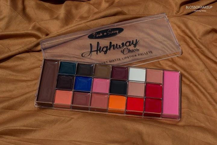 Posh and Sassy Highway Chics Lipstick Palette - Image 3