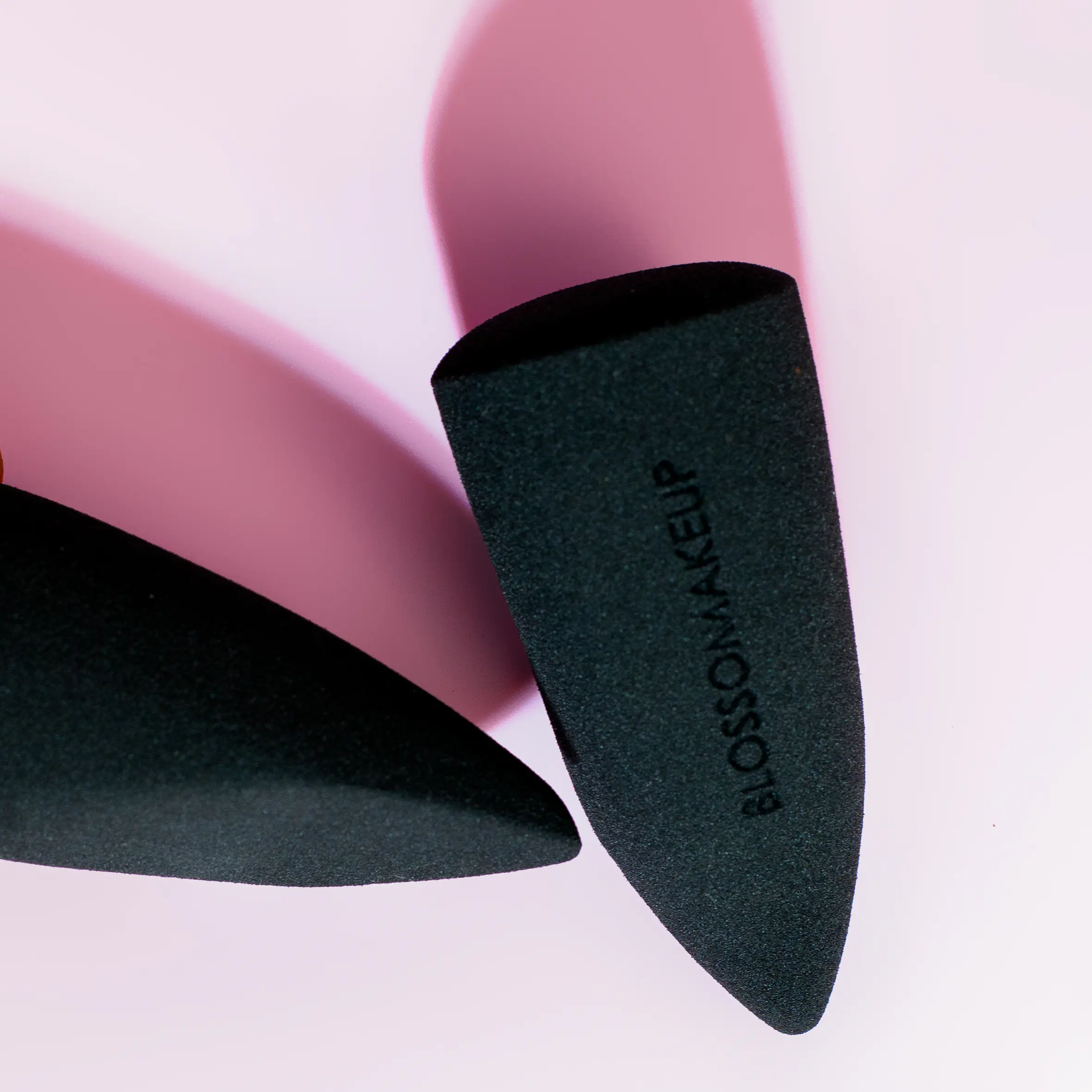Blossom Makeups Beauty Blending Sponge - Image 4