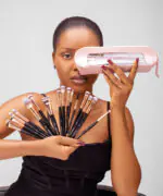 Blossom Makeups Pro Blend N' Sculpt 20 in 1 Brush Set - Image 2